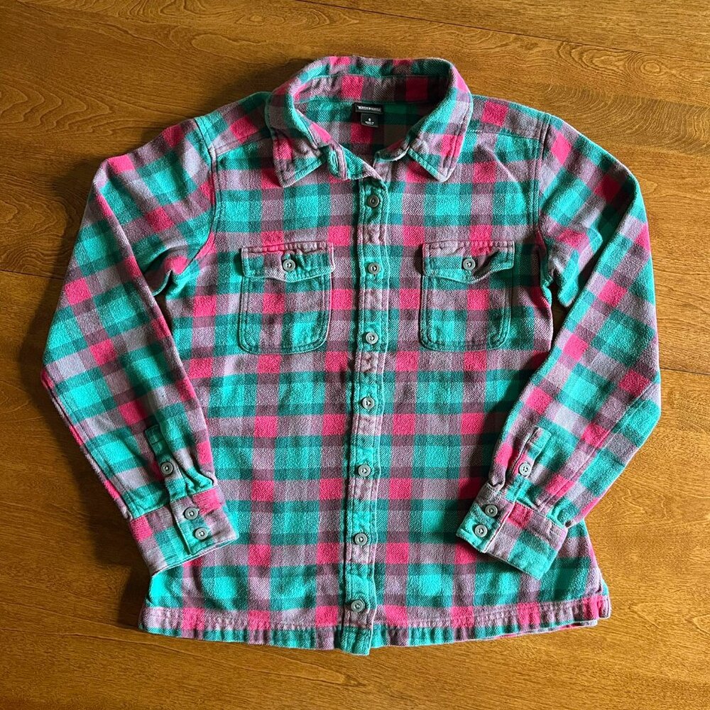 Patagonia organic pink and green flannel shirt 0